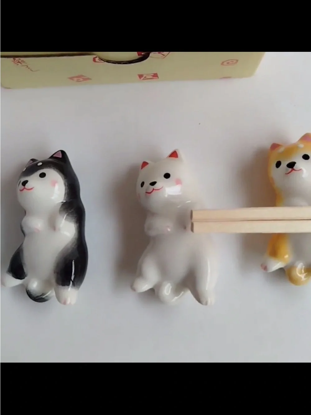 Cute dog Chopstick Rest Set - White, Black, and Yellow